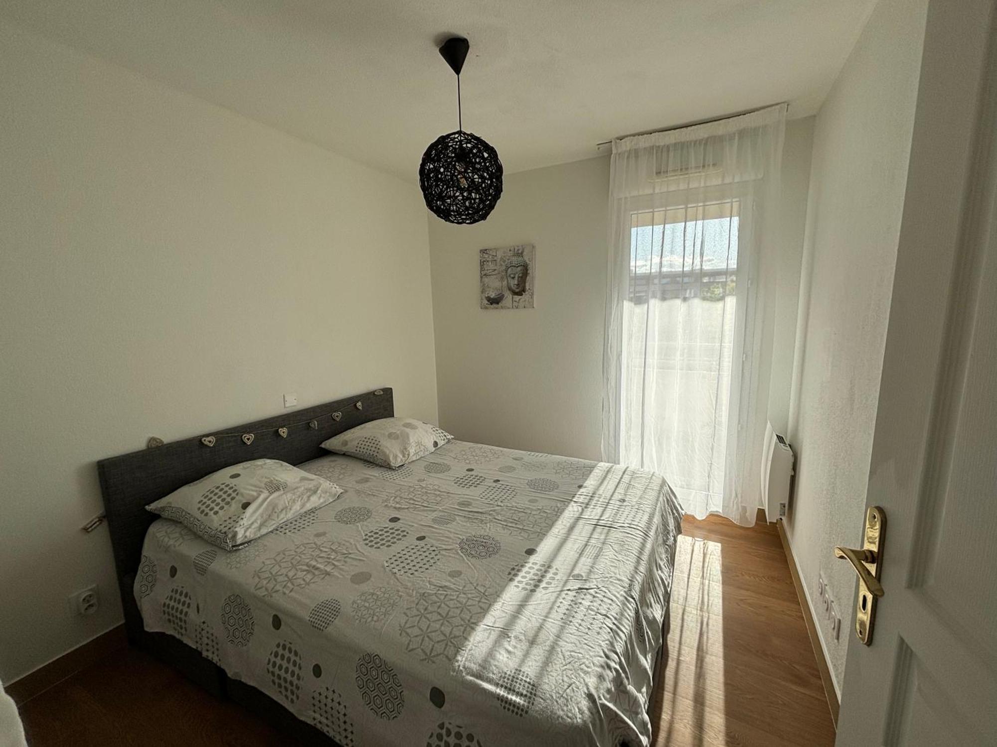 Location D'Un Superbe Appartement Avec Piscine Roquebrune-sur-Argens Eksteriør bilde