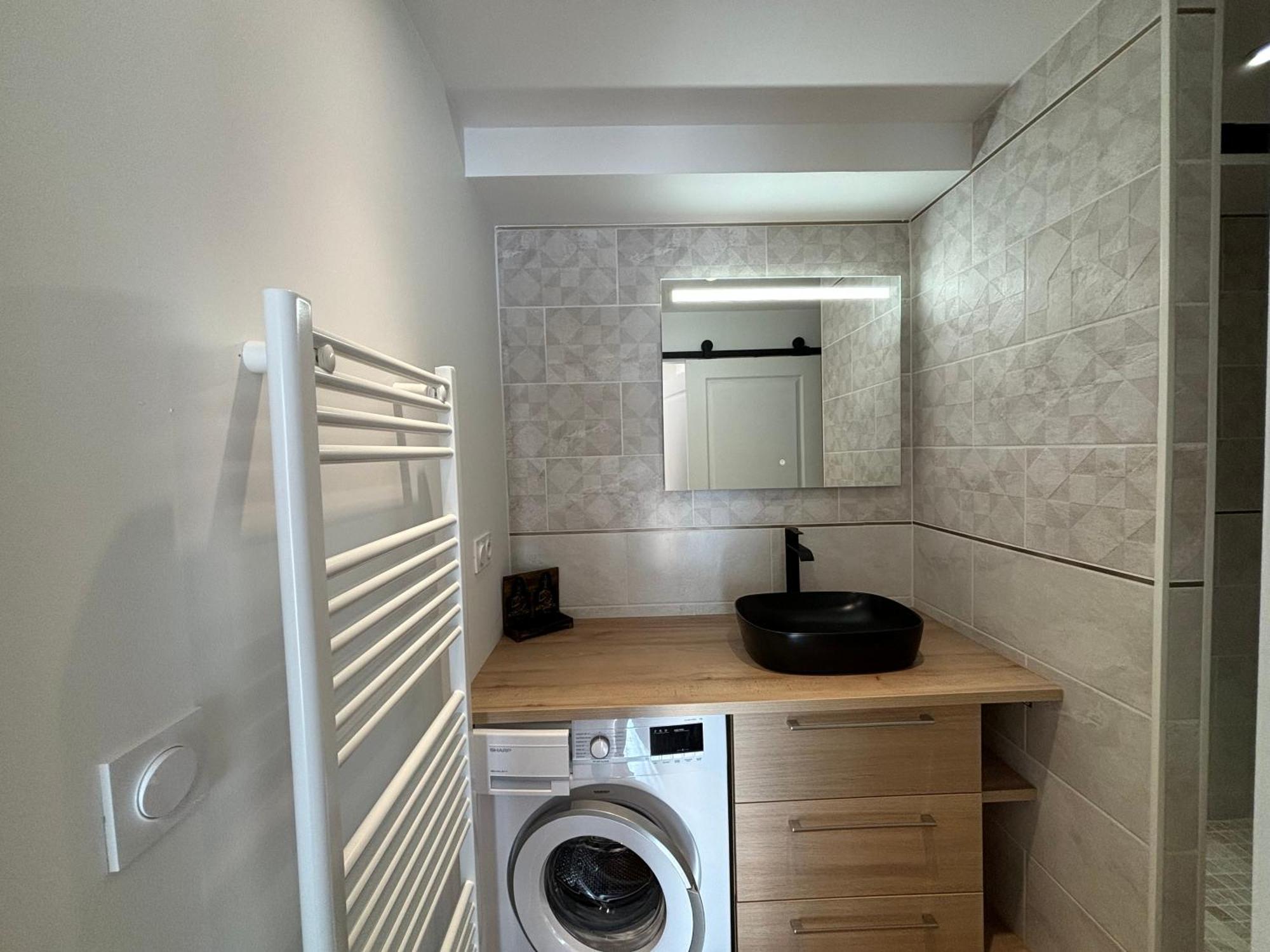 Location D'Un Superbe Appartement Avec Piscine Roquebrune-sur-Argens Eksteriør bilde